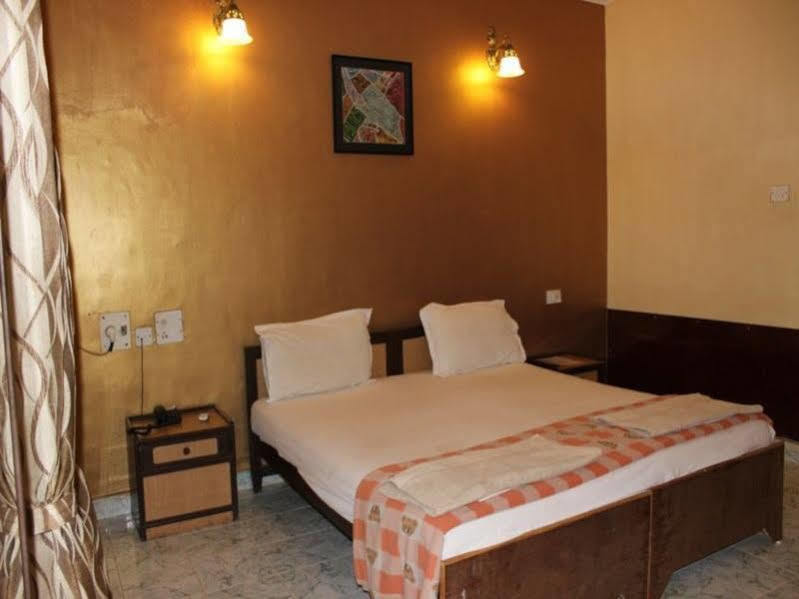 Dona Julia Beach Resort Calangute Εξωτερικό φωτογραφία