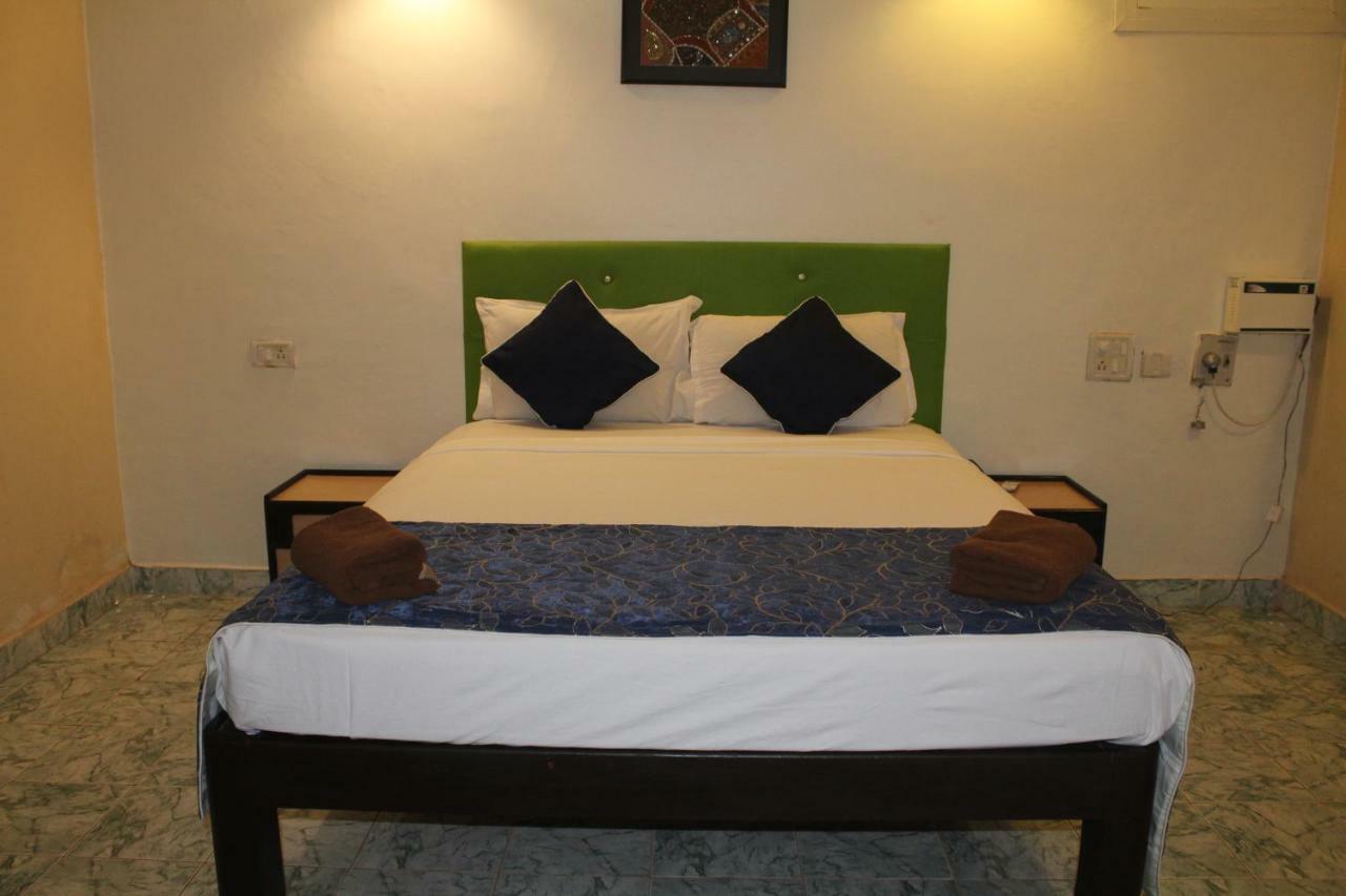 Dona Julia Beach Resort Calangute Εξωτερικό φωτογραφία