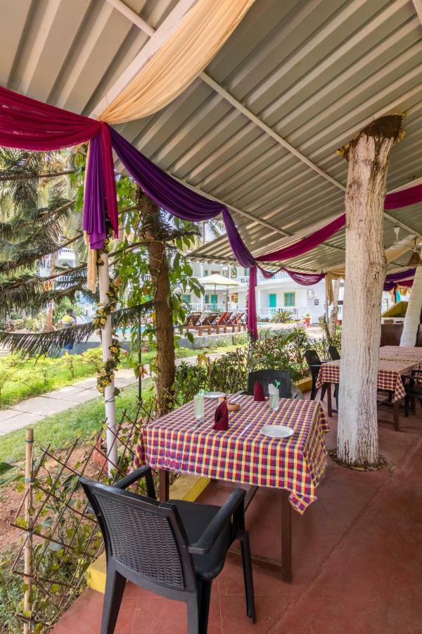 Dona Julia Beach Resort Calangute Εξωτερικό φωτογραφία